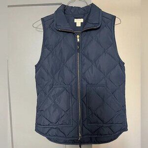 J-CREW VEST (BASICALLY NEW!)